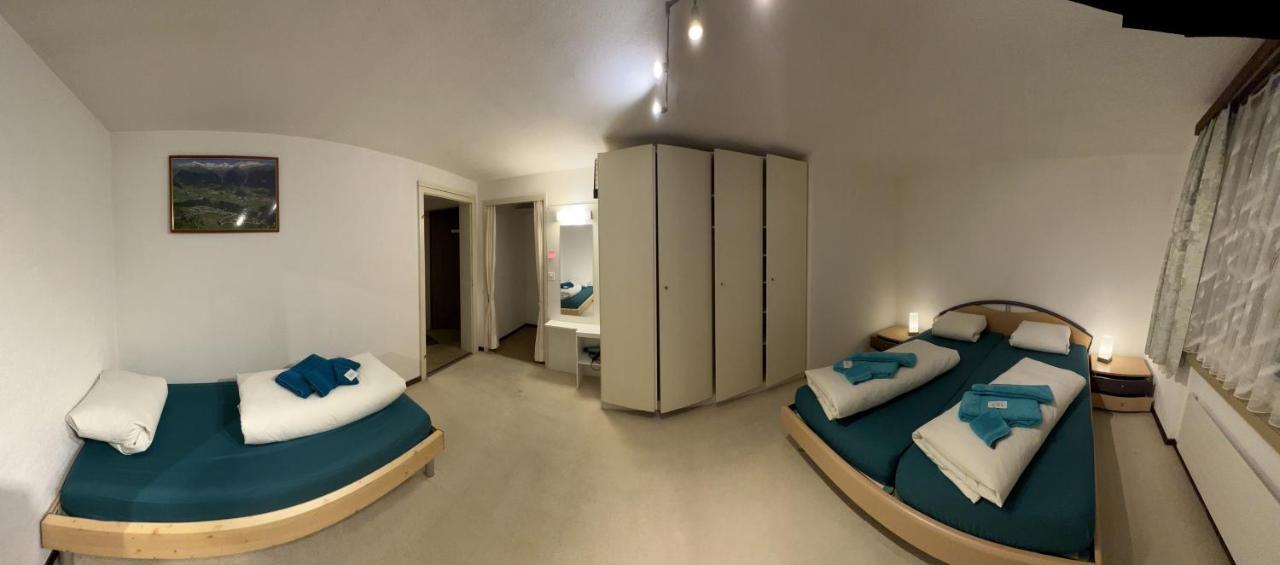 Hotel Pez Ault 디센티스 외부 사진
