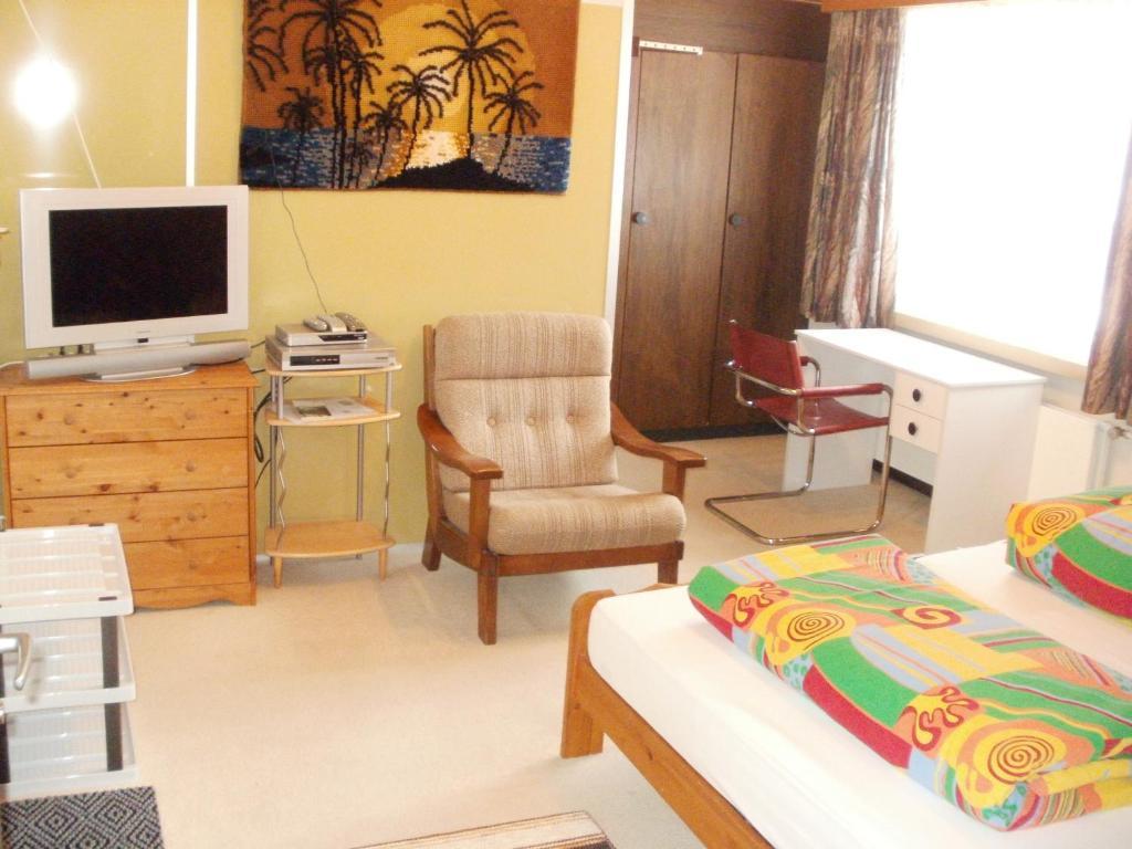 Hotel Pez Ault 디센티스 객실 사진